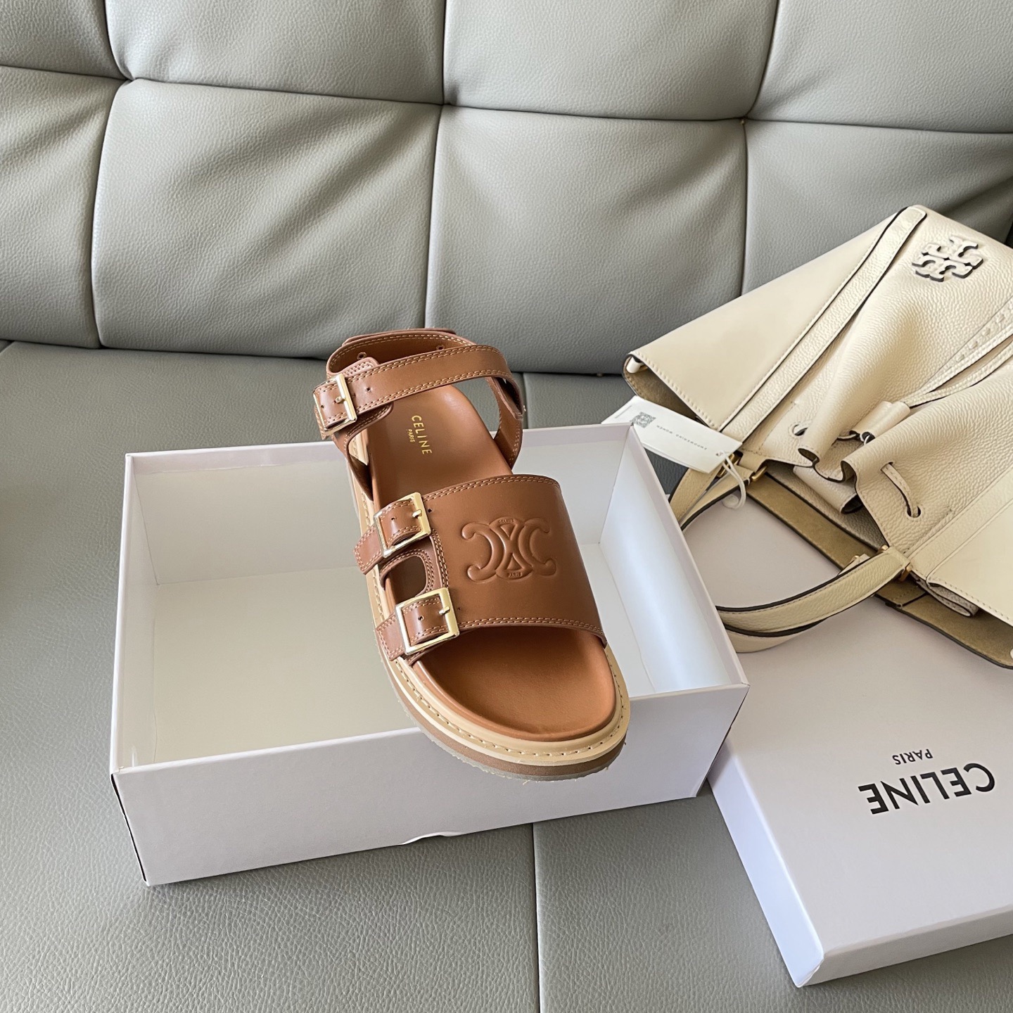 Women Top Quality C*eline shoes