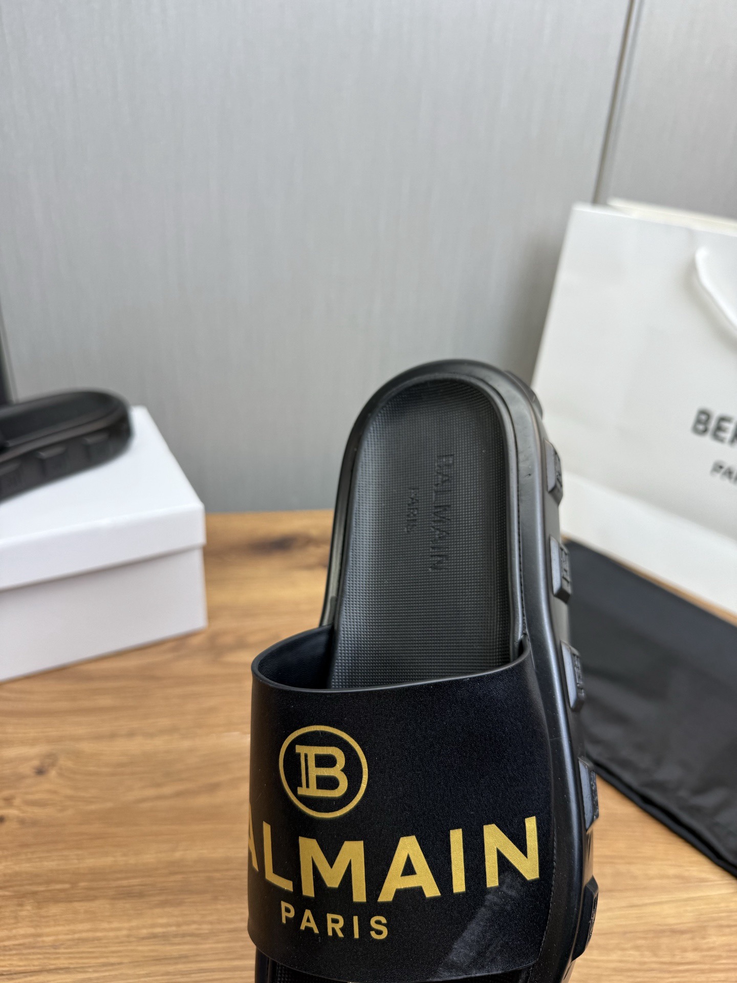 Women Men Top Quality B*almain shoes