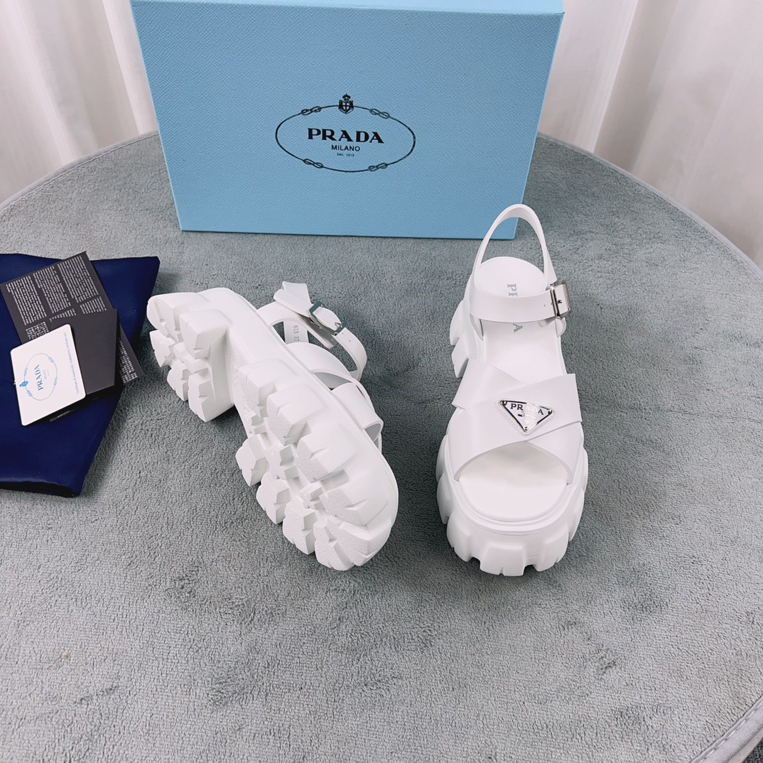 Women Top Quality P*rada shoes