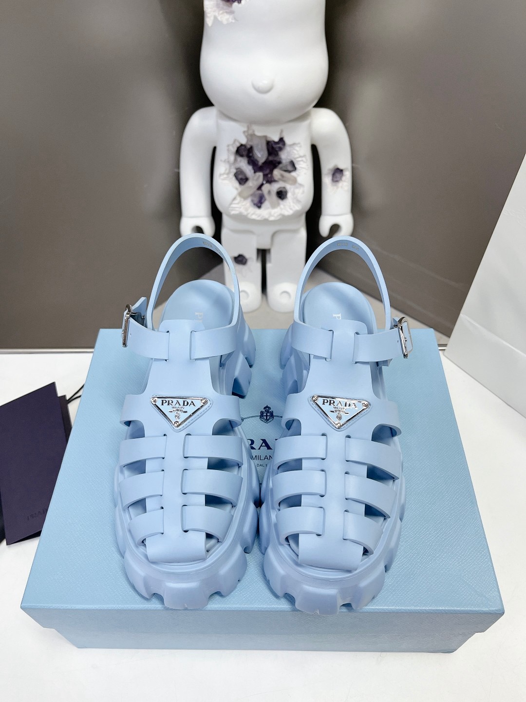 Women Top Quality P*rada shoes