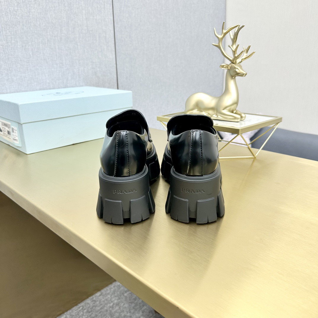 Women Top Quality P*rada shoes 5.5cm