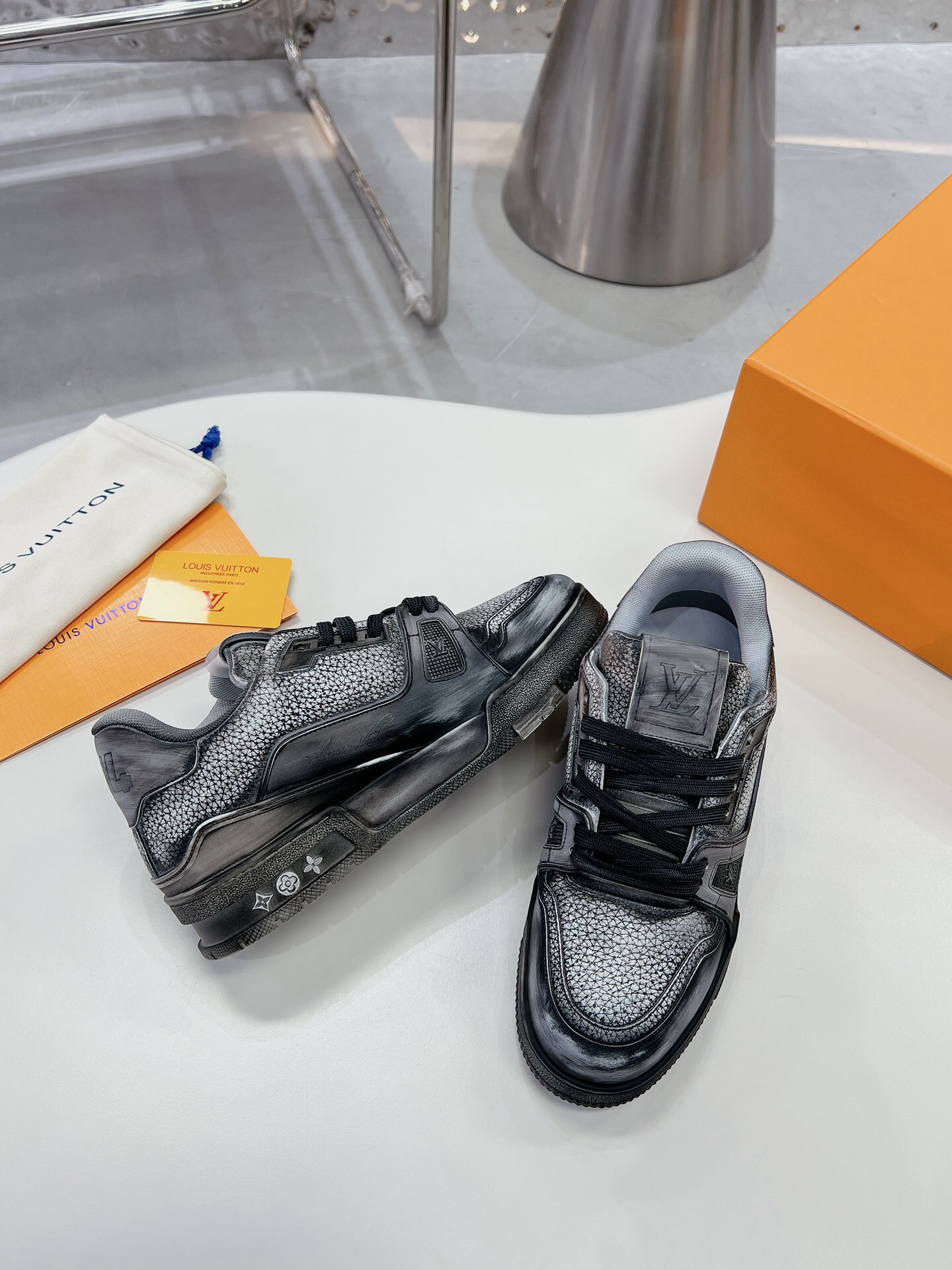 Men Women L*ouis V*uitton Top Sneaker L*V Trainer size 35-46
