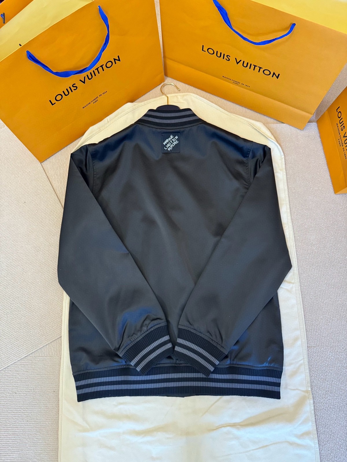 L*V Louis Vuitt*on Top Quality 1:1 Jacket