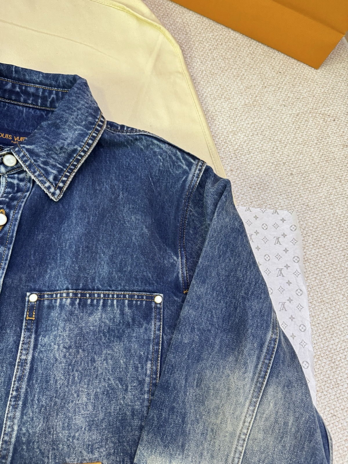 L*V Louis Vuitt*on Top Quality 1:1 Jacket