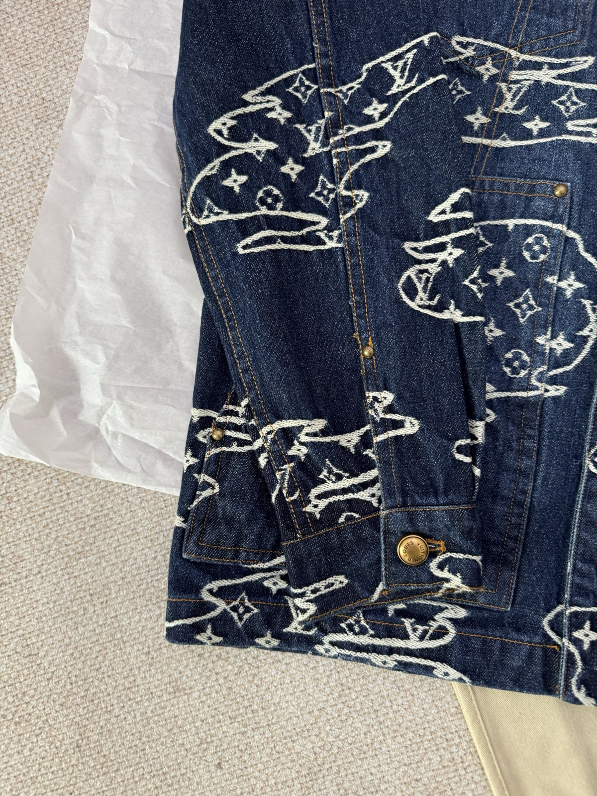 L*V Louis Vuitt*on Top Quality 1:1 Jacket