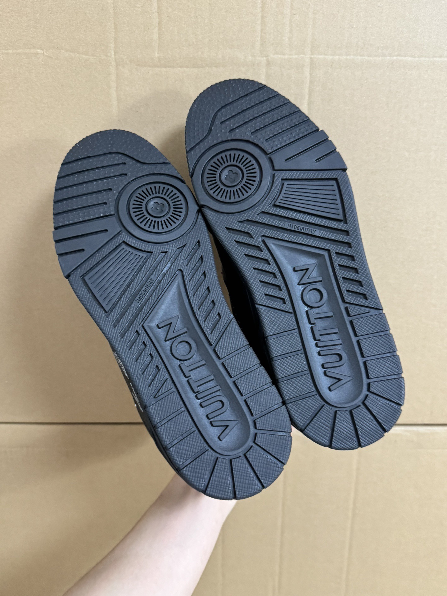 Men Women L*ouis V*uitton Top Sneaker L*V Trainer