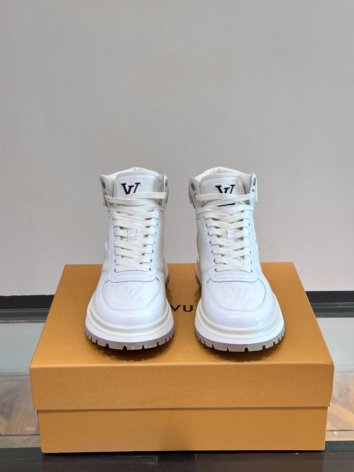 Men L*ouis V*uitton Top Sneaker L*V Shoes