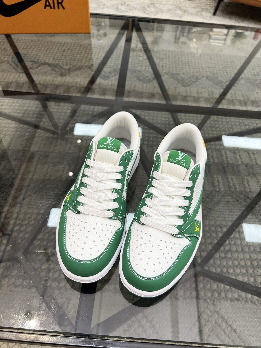 Men L*ouis V*uitton Top Sneaker L*V Shoes